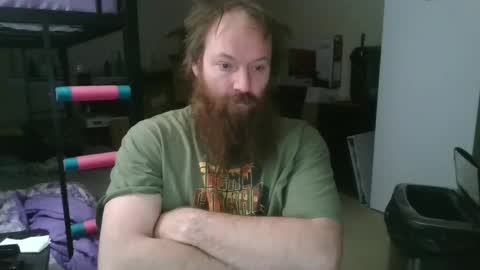 Snapshot of mackhere4u chatting on 11/21/25, 10:36 mackhere4u online show from 11/21/25, 10:36