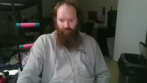 Snapshot of mackhere4u chatting on 11/24/25, 04:12 mackhere4u online show from 11/24/25, 04:12