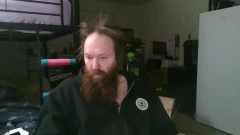 Snapshot of mackhere4u chatting on 12/14/25, 08:30 mackhere4u online show from 12/14/25, 08:30