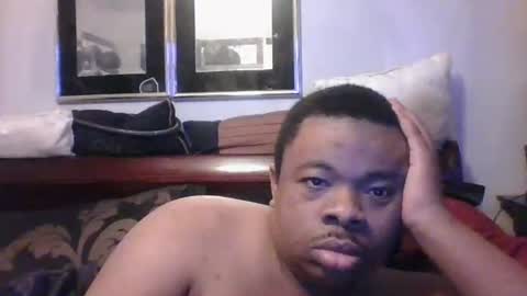 Snapshot of macksexy1996 chatting on 11/02/25, 06:49 Anthony online show from 11/02/25, 06:49