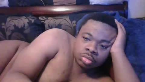 Snapshot of macksexy1996 chatting on 11/10/25, 07:18 Anthony online show from 11/10/25, 07:18