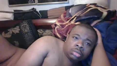 Snapshot of macksexy1996 chatting on 11/29/25, 06:27 Anthony online show from 11/29/25, 06:27