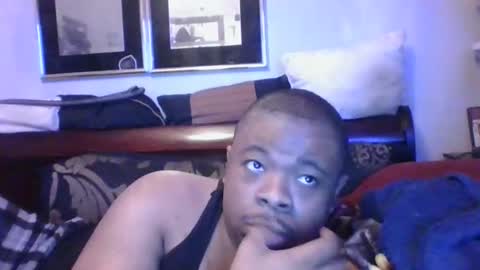 Snapshot of macksexy1996 chatting on 11/30/25, 07:01 Anthony online show from 11/30/25, 07:01