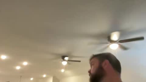 macrackin33 online show from 11/18/25, 12:38