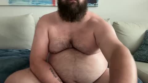 Snapshot of macrackin33 chatting on 04/21/26, 05:17 macrackin33 online show from 04/21/26, 05:17