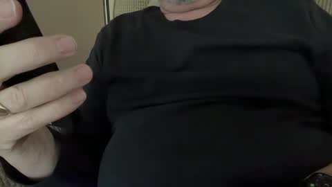 Snapshot of mad4itstill chatting on 01/15/25, 12:04 Ivor online show from 01/15/25, 12:04