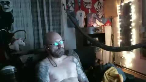 Manuel online show from 01/05/25, 04:58