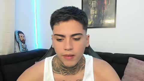 Snapshot of mad_maxxx1 chatting on 01/19/25, 12:39 max online show from 01/19/25, 12:39