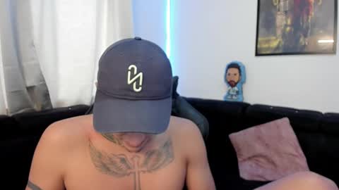 Snapshot of mad_maxxx1 chatting on 02/14/25, 04:52 max online show from 02/14/25, 04:52