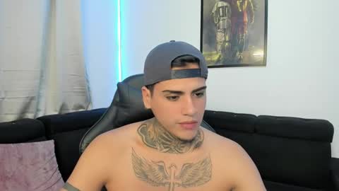 Snapshot of mad_maxxx1 chatting on 02/16/25, 11:16 max online show from 02/16/25, 11:16