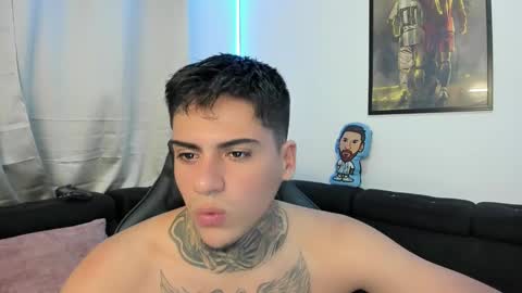 Snapshot of mad_maxxx1 chatting on 02/27/25, 11:04 max online show from 02/27/25, 11:04