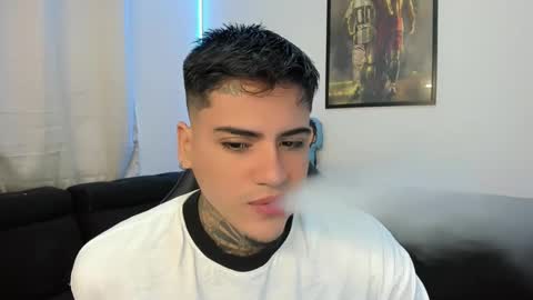 Snapshot of mad_maxxx1 chatting on 03/05/25, 12:44 max online show from 03/05/25, 12:44