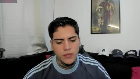 Snapshot of mad_maxxx1 chatting on 10/22/25, 12:05 max online show from 10/22/25, 12:05