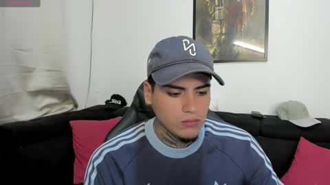 Snapshot of mad_maxxx1 chatting on 10/24/25, 12:19 max online show from 10/24/25, 12:19