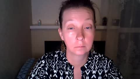 Madaamtang online show from 04/17/26, 06:44