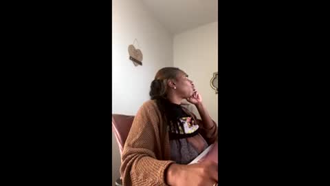 madam_glam online show from 02/19/26, 02:57