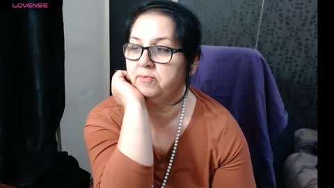 Madam Sanjanne online show from 01/17/25, 01:57