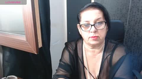 Madam Sanjanne online show from 09/13/25, 07:57