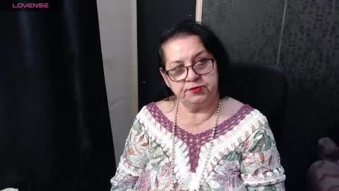Snapshot of madam_sanjanne chatting on 04/18/26, 07:01 Madam Sanjanne online show from 04/18/26, 07:01