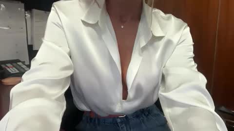 madame_andi online show from 05/14/26, 12:12
