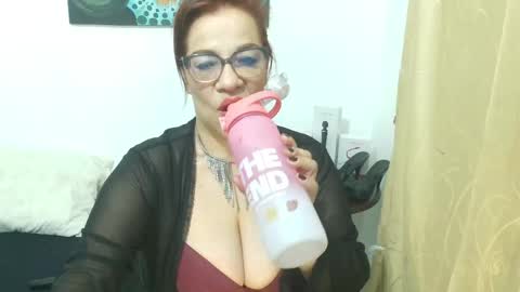 madame_desire_ online show from 04/26/26, 12:47