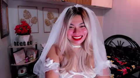 Snapshot of madame_ivy chatting on 10/29/25, 10:06 Ivy online show from 10/29/25, 10:06