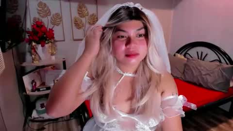 Snapshot of madame_ivy chatting on 12/04/25, 09:29 Ivy online show from 12/04/25, 09:29