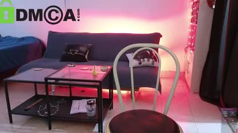 Madame La online show from 03/06/25, 07:21