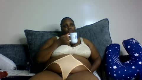 madame_pleasure40 online show from 06/11/26, 07:45