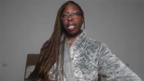 YourMadamIndigo online show from 01/05/25, 03:11