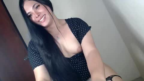 Im ZY DONT FORGET TO FOLLOW ME - online show from 04/21/26, 02:51
