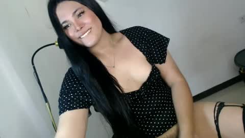 Snapshot of maddiejackson chatting on 06/25/26, 06:07 Im ZY DONT FORGET TO FOLLOW ME - online show from 06/25/26, 06:07