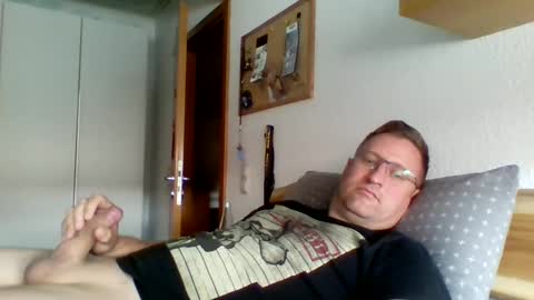 Snapshot of maddin8891 chatting on 06/09/26, 12:50 Maddin online show from 06/09/26, 12:50