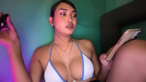Snapshot of maddison_jade chatting on 03/06/26, 02:02 maddison_jade online show from 03/06/26, 02:02
