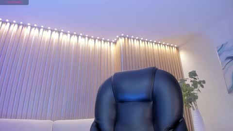 Maddison online show from 12/23/25, 05:16