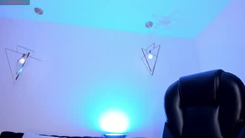 Maddison online show from 04/09/26, 08:36