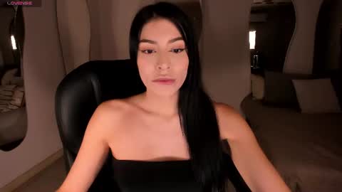 Snapshot of maddisontaylor chatting on 06/19/26, 07:17 Maddison online show from 06/19/26, 07:17
