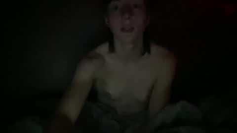 Snapshot of maddlips chatting on 10/23/25, 04:34 Rat Boy online show from 10/23/25, 04:34