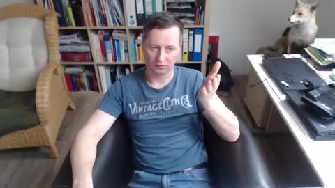 Snapshot of maddmax8 chatting on 01/15/25, 08:30 Mad4You online show from 01/15/25, 08:30