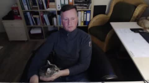 Snapshot of maddmax8 chatting on 03/11/26, 04:57 Mad4You online show from 03/11/26, 04:57