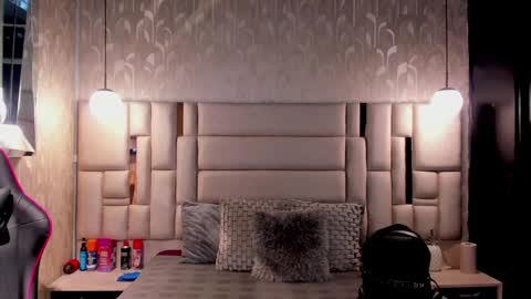 Maddox Santana online show from 12/17/24, 06:24