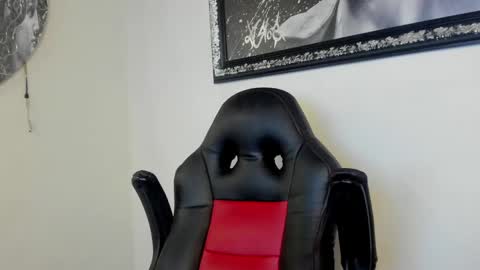 Maddox Santana online show from 02/20/25, 04:07