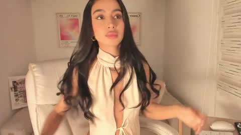 Snapshot of maddy_bronw chatting on 05/15/26, 11:12 Maddy online show from 05/15/26, 11:12