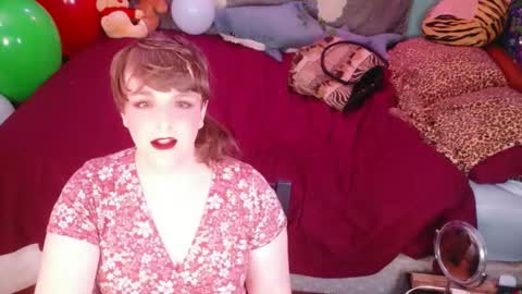 Snapshot of maddy_cat chatting on 10/14/25, 03:13 Maddy Cat online show from 10/14/25, 03:13