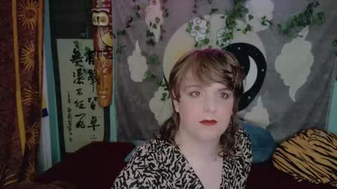 Snapshot of maddy_cat chatting on 10/28/25, 03:36 Maddy Cat online show from 10/28/25, 03:36