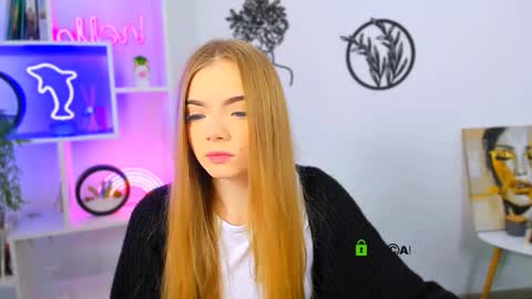 Snapshot of maddy_moah chatting on 03/15/26, 09:15 maddy moah online show from 03/15/26, 09:15