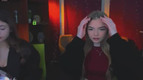 Snapshot of maddy_moah chatting on 03/23/26, 06:17 maddy moah online show from 03/23/26, 06:17