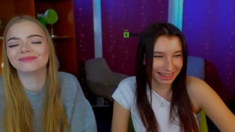 Snapshot of maddy_moah chatting on 03/28/26, 06:35 maddy moah online show from 03/28/26, 06:35