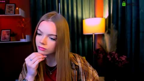 Snapshot of maddy_moah chatting on 04/13/26, 04:51 maddy moah online show from 04/13/26, 04:51