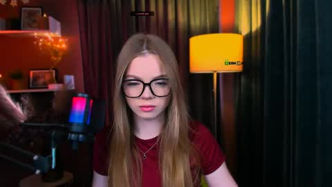 Snapshot of maddy_moah chatting on 04/22/26, 04:59 maddy moah online show from 04/22/26, 04:59